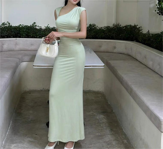 Summer Women Clothing Solid Color Sleeveless Slant Shoulder Design Waist Show Maxi Dress