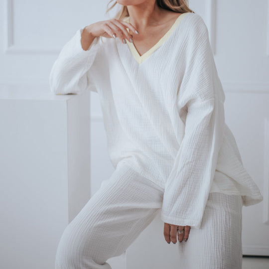 Cotton V Neck Crepe White Pajamas Trousers Long Sleeved Pajamas Spring Loose Homewear Women