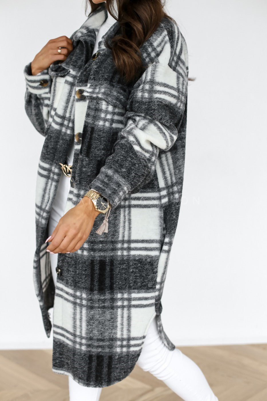 Winter Women Clothing Plaid Brushed Woolen Long Blouse