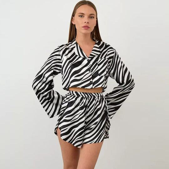 Summer Imitation Silk Thin Zebra Striped Printed Long Sleeves Shorts Two Piece Set Ladies Homewear