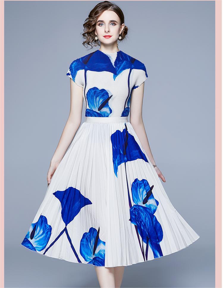 New Floral Print Pleated Fashion Dress Set Two Pieces