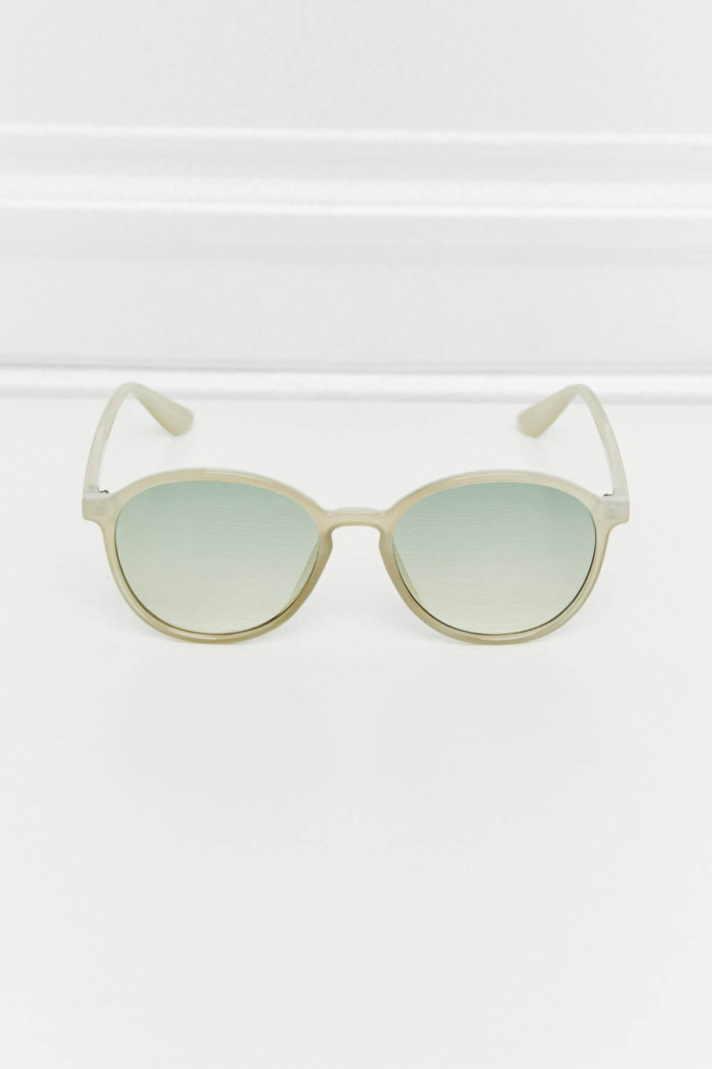 Full Rim Polycarbonate Frame Sunglasses - BEAUTY COSMOTICS SHOP