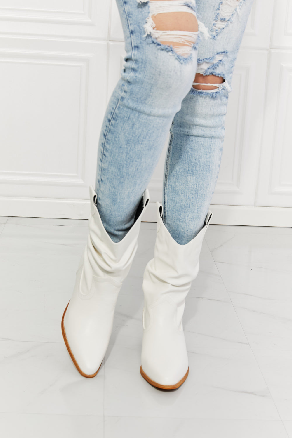 MMShoes Better in Texas Scrunch Cowboy Boots in White - BEAUTY COSMOTICS SHOP