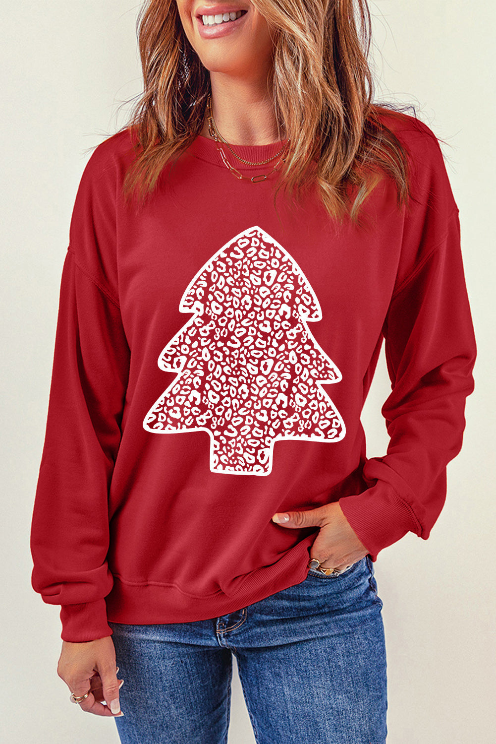 Red Leopard Christmas Tree Print Pullover Graphic Sweatshirt