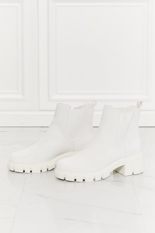 MMShoes Work For It Matte Lug Sole Chelsea Boots in White - BEAUTY COSMOTICS SHOP