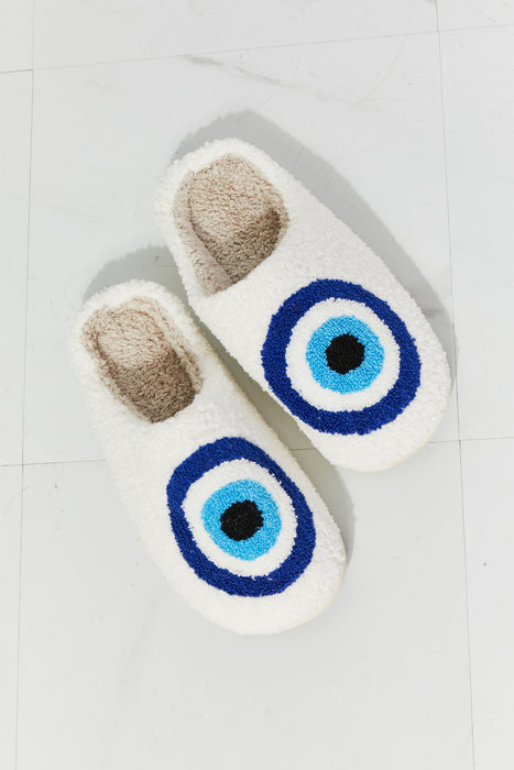 MMShoes Eye Plush Slipper - BEAUTY COSMOTICS SHOP