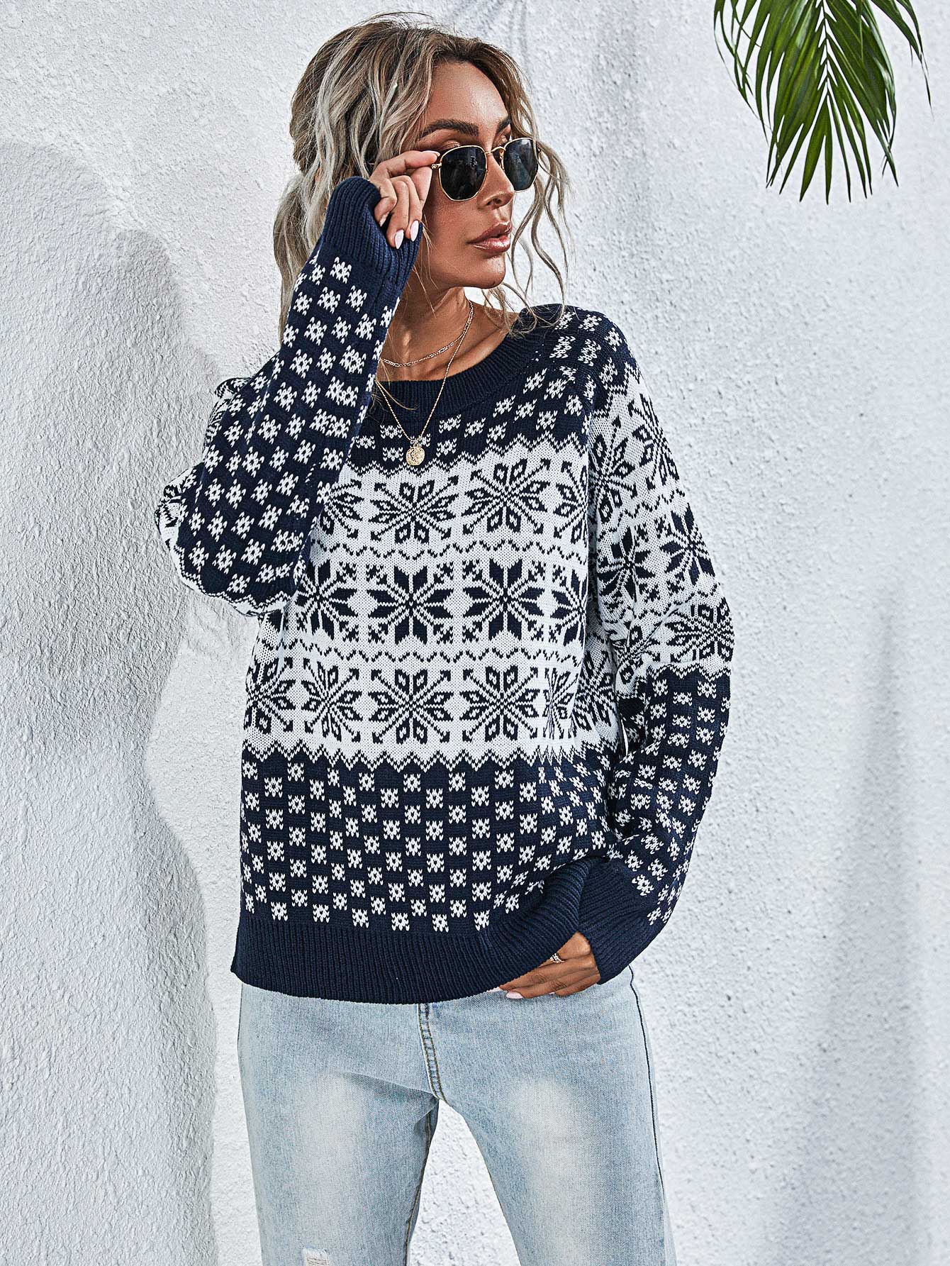 Snowflake Print Raglan Sleeve Sweater