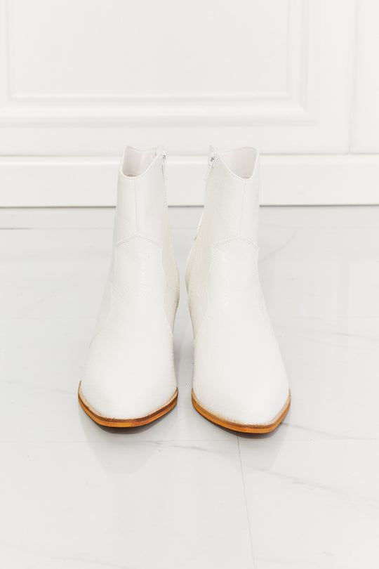 MMShoes Watertower Town Faux Leather Western Ankle Boots in White - BEAUTY COSMOTICS SHOP