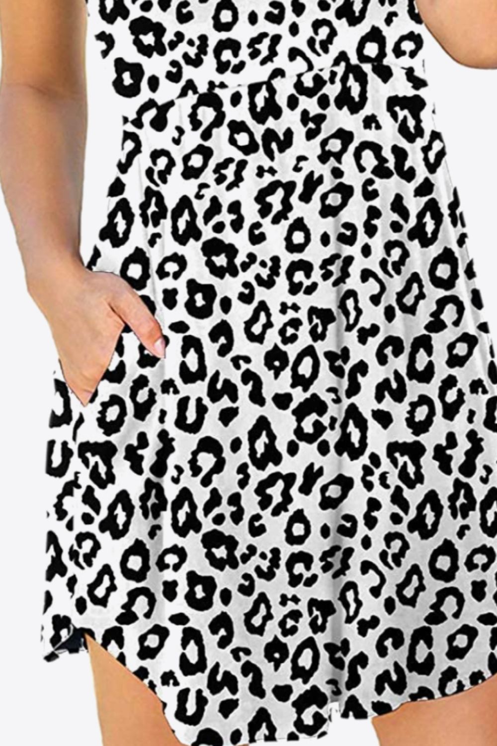 Printed Round Neck Sleeveless Dress with Pockets