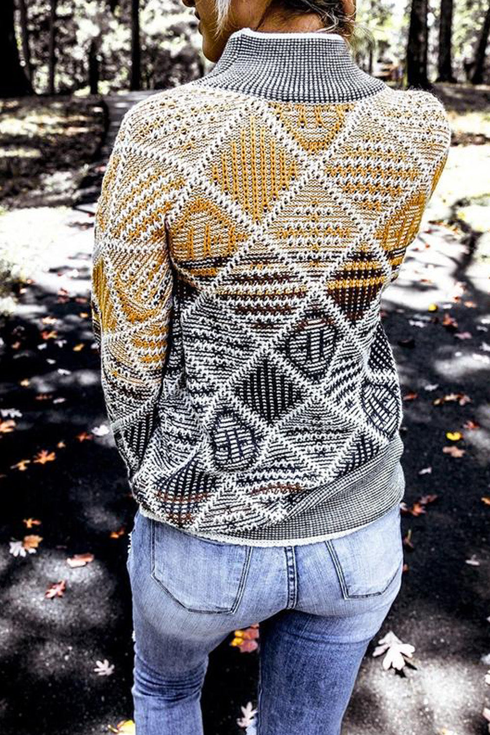 Geometric Color Block Contrast Sweater