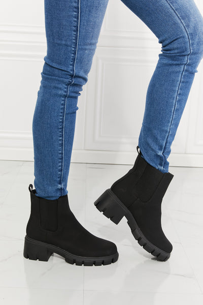 MMShoes Work For It Matte Lug Sole Chelsea Boots in Black - BEAUTY COSMOTICS SHOP