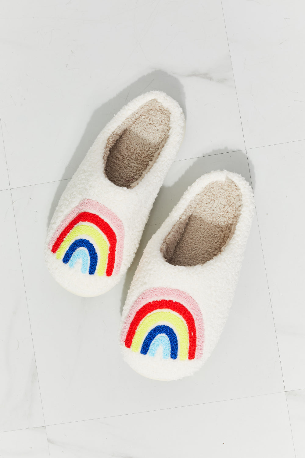 MMShoes Rainbow Plush Slipper - BEAUTY COSMOTICS SHOP