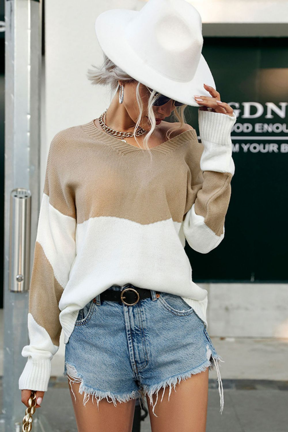 Two-Tone Ribbed Trim Dropped Shoulder V-Neck Sweater