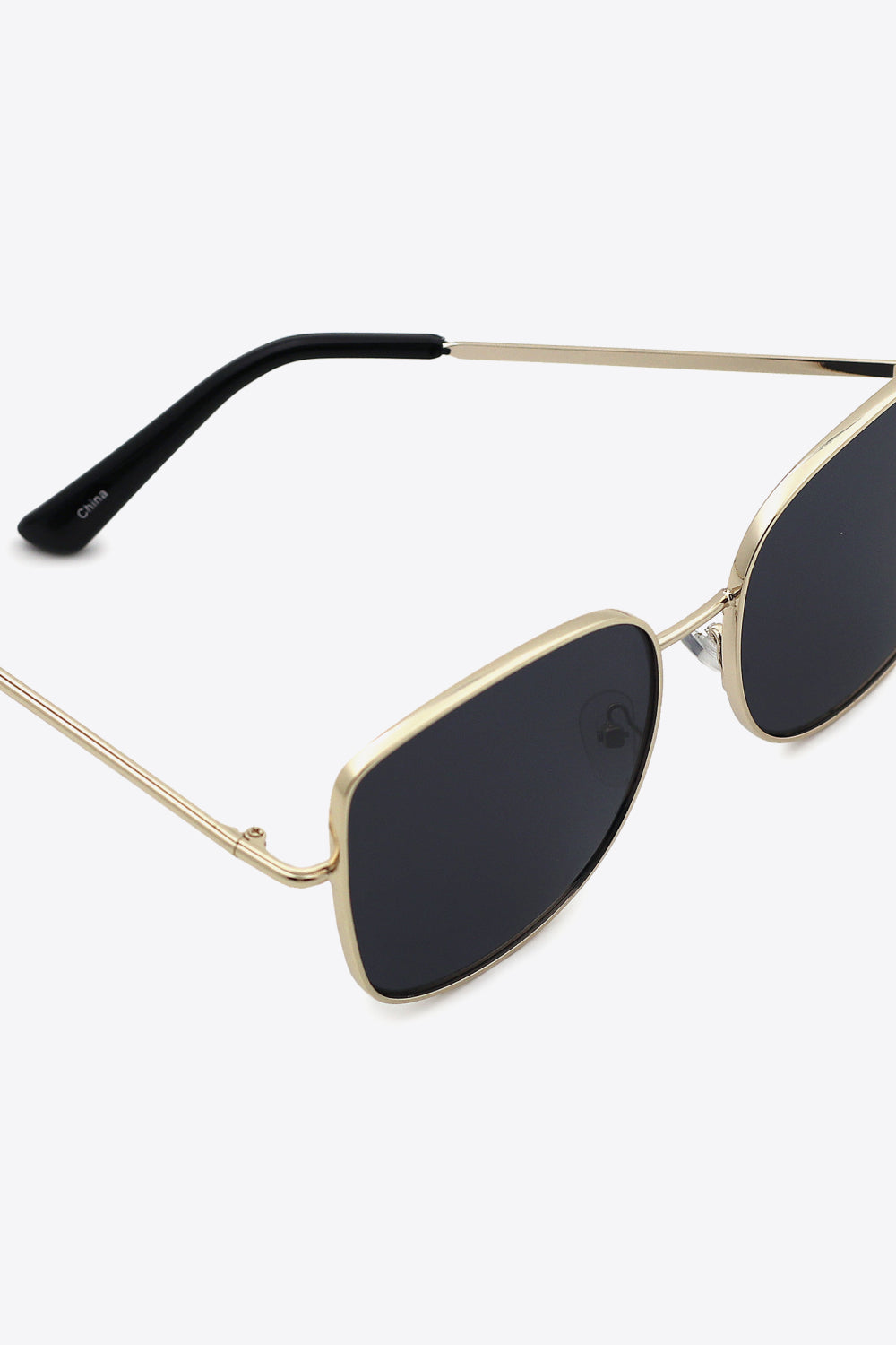 Metal Frame Wayfarer Sunglasses - BEAUTY COSMOTICS SHOP
