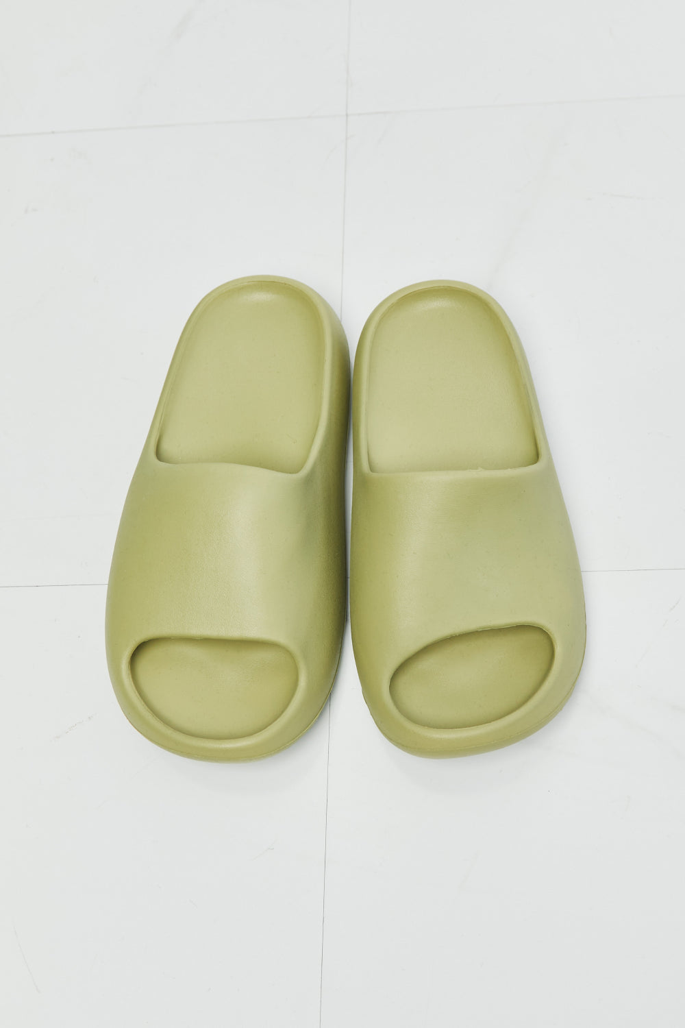 NOOK JOI In My Comfort Zone Slides in Green - BEAUTY COSMOTICS SHOP