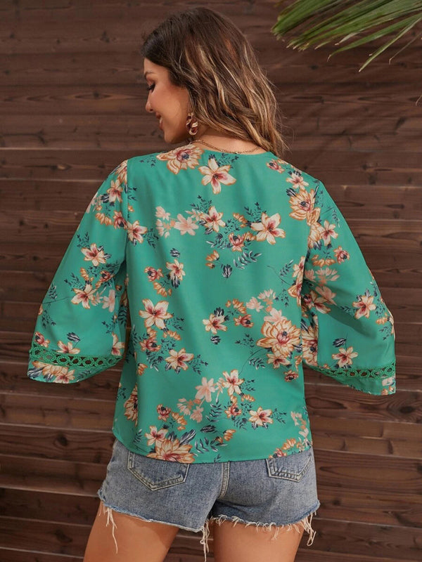 Women's V-neck printed patchwork lace flared sleeve top